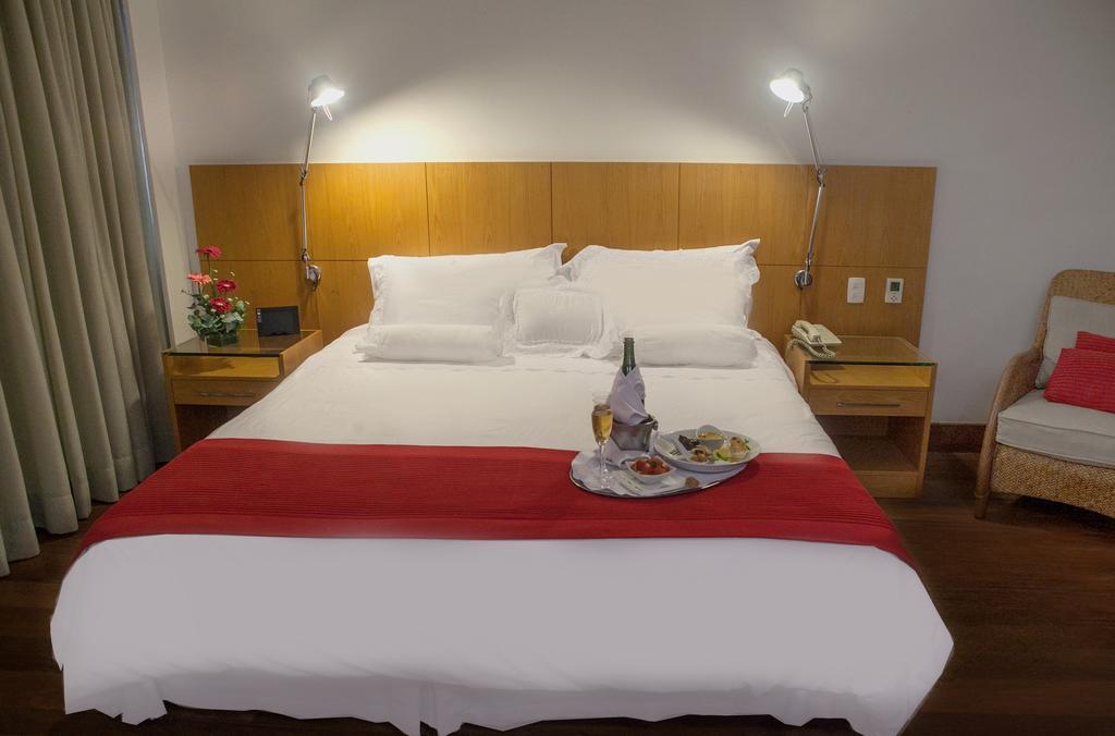 Golden Tulip Ipanema Plaza Hotel ริโอเดจาเนโร ภายนอก รูปภาพ