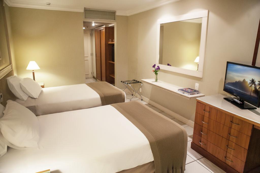 Golden Tulip Ipanema Plaza Hotel ริโอเดจาเนโร ภายนอก รูปภาพ